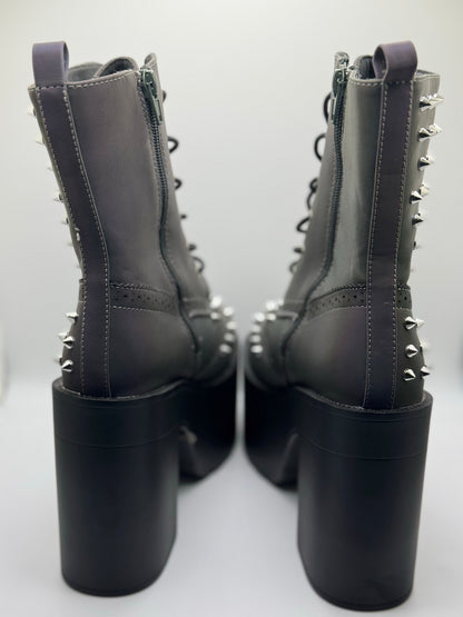 Brogue Spiked Women's Block Heel Platform Booties